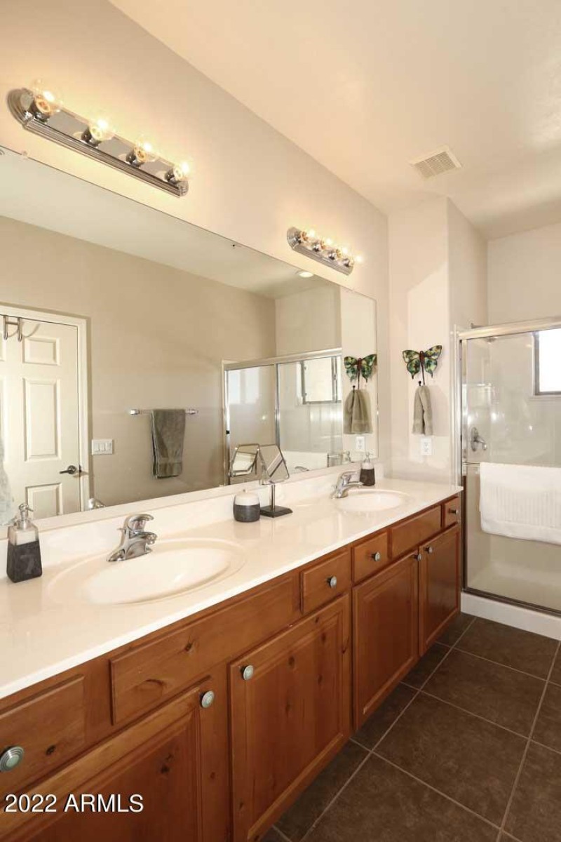 Master Bath2