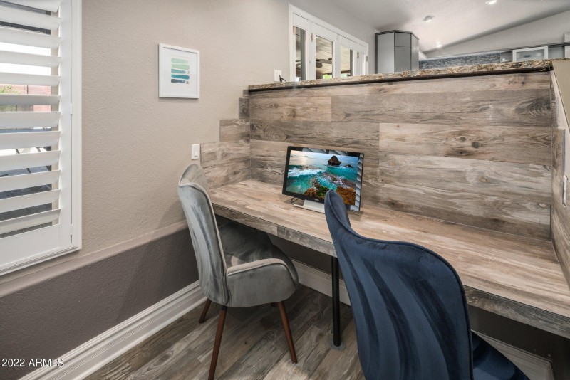 Dedicated Desk Area