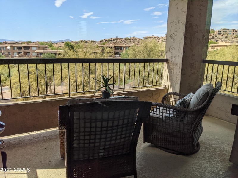 Relax and Enjoy the Views!
