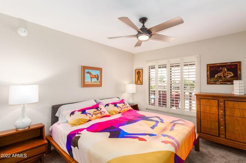 17 Royal Palm