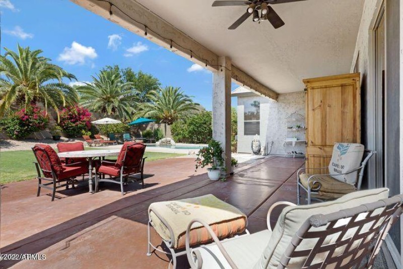 covered patio