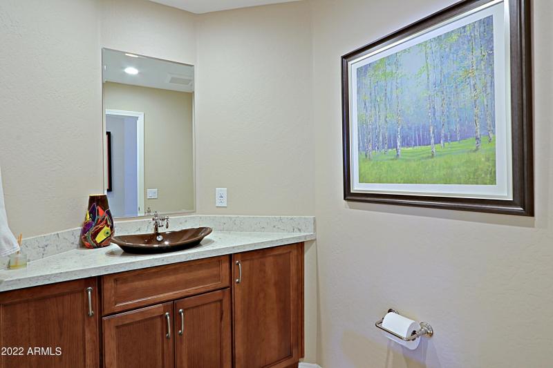 Powder Room 1