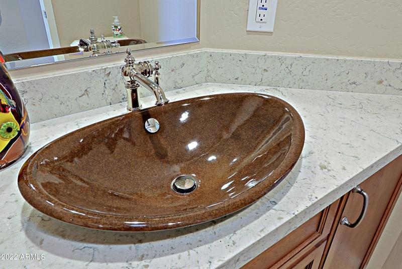 Powder Room 2