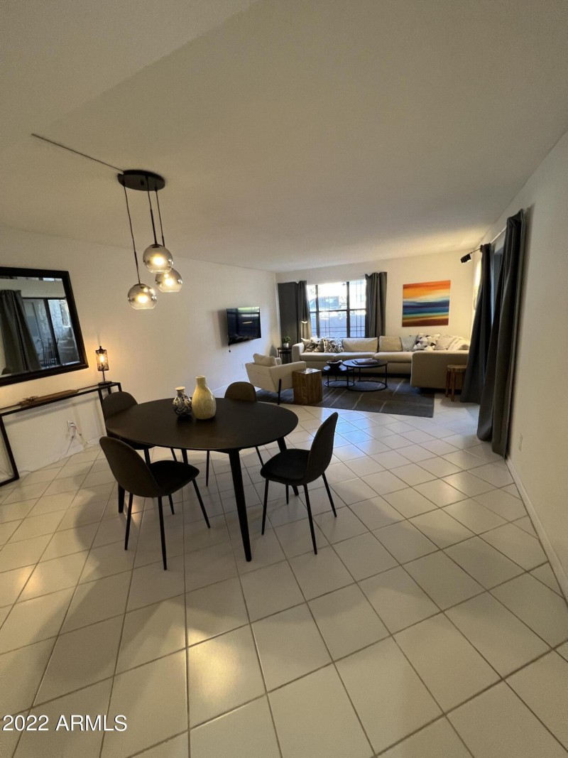 Dining/ Living