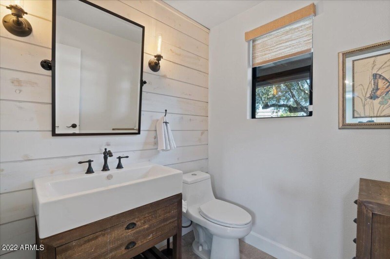 Powder Room