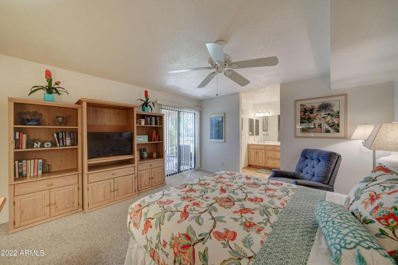 9450 N 94th Pl-20