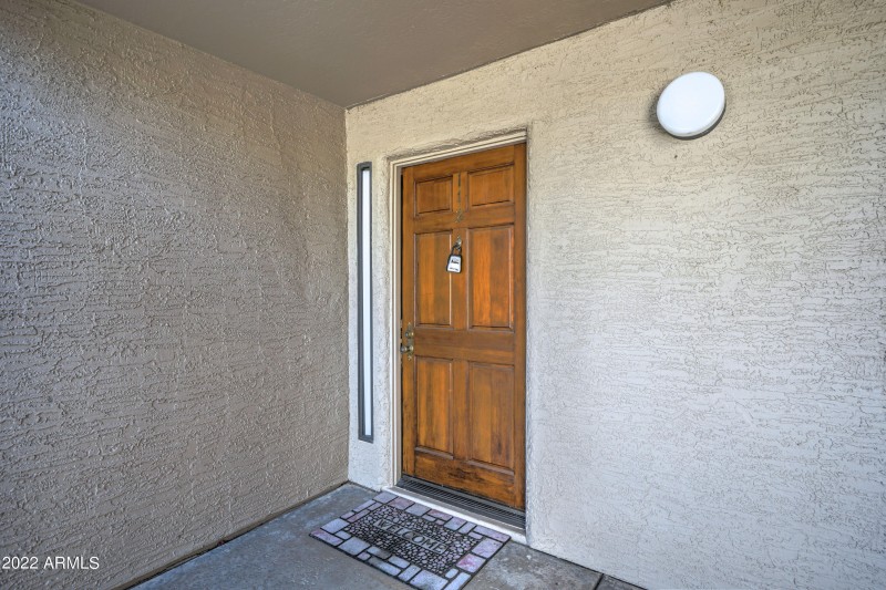9450 N 94th Pl-3
