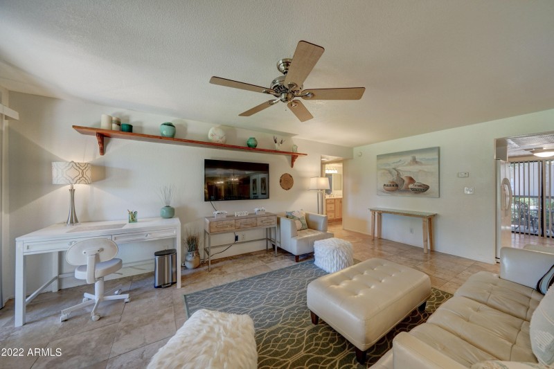 9450 N 94th Pl-6