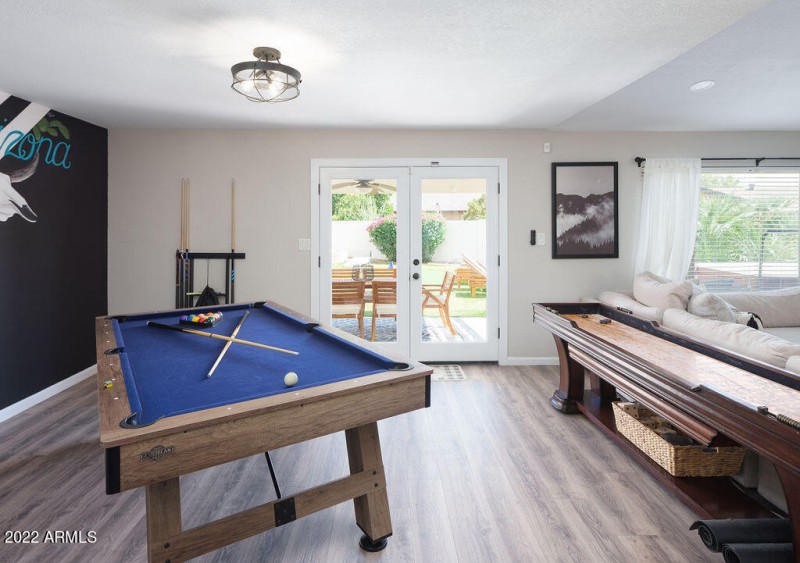 PROPERTYIMAGECO_6839EKeltonLn_WEB-43