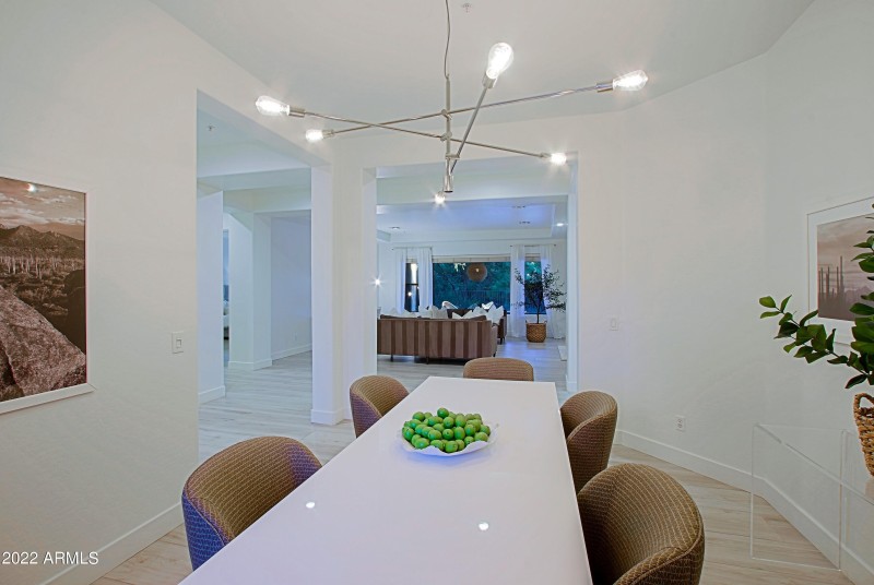 Formal Dining