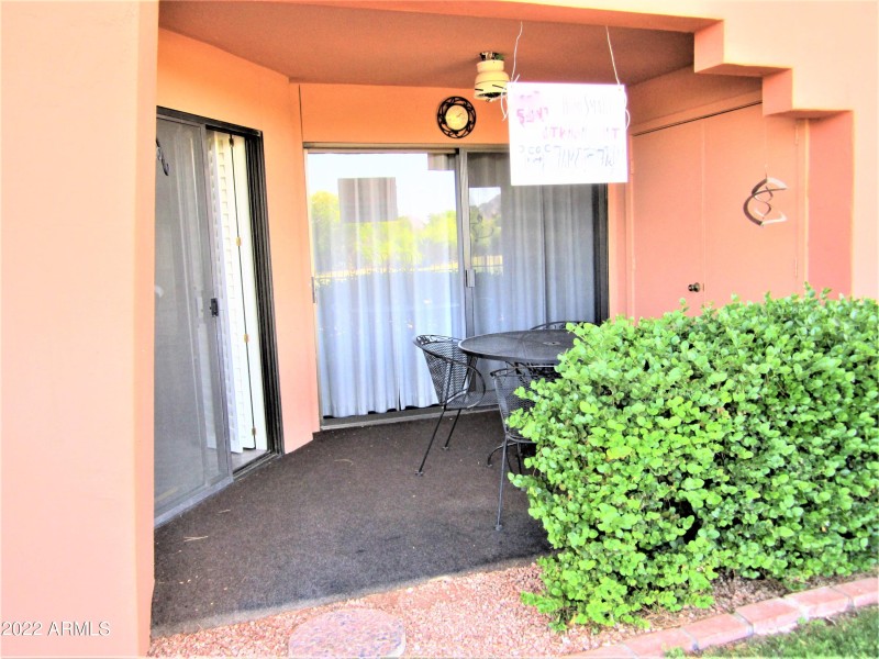 12 125 PATIO