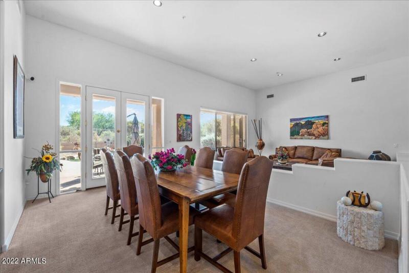 Formal Dining