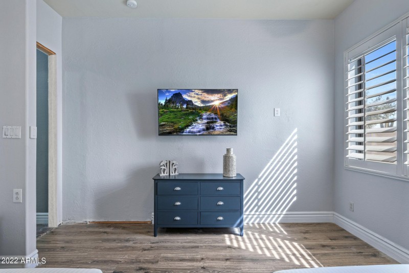 Guest Room 2