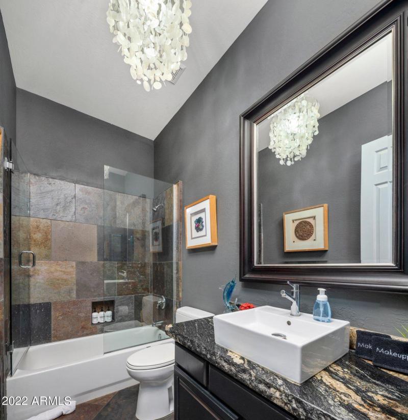 2nd Bathroom