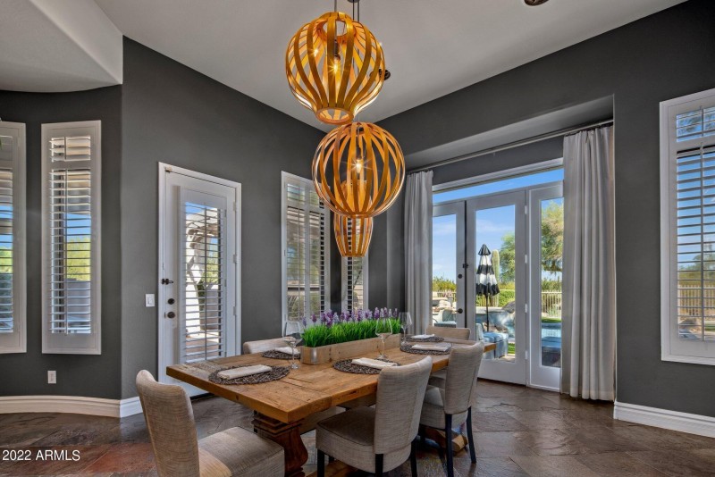 Formal Dining