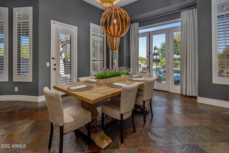 Formal Dining