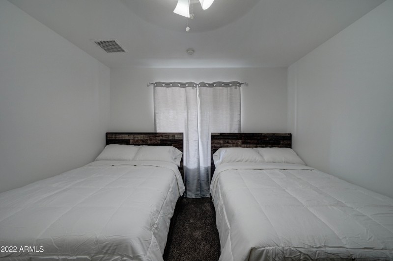 77 W Baseline Spur-20