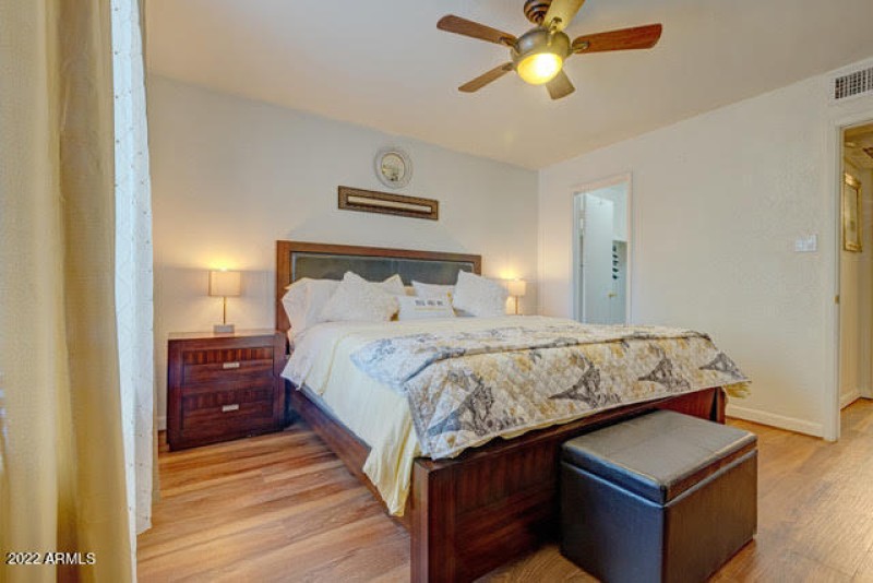 King bed