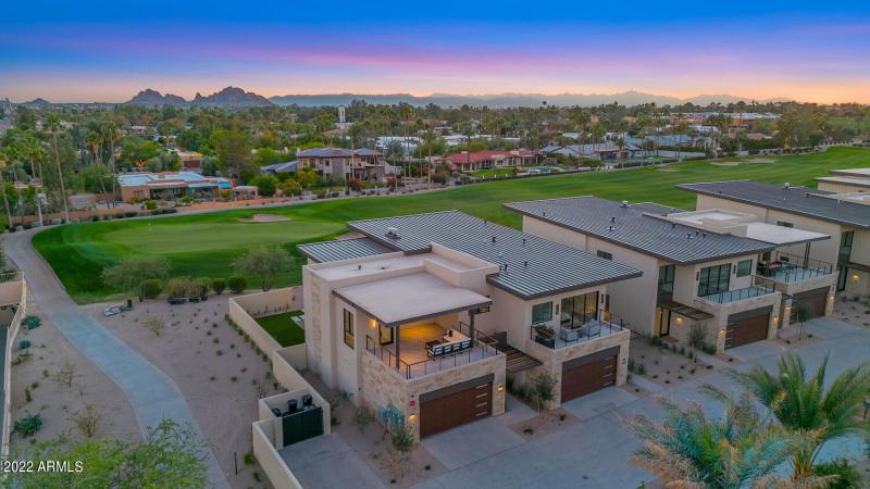 6331 E Phoenician Blvd-large-005-004-633