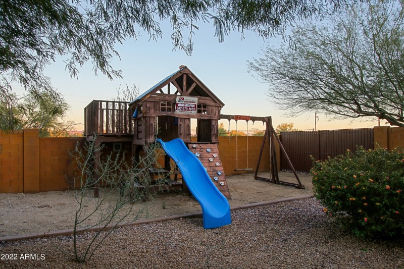 Backyard 27