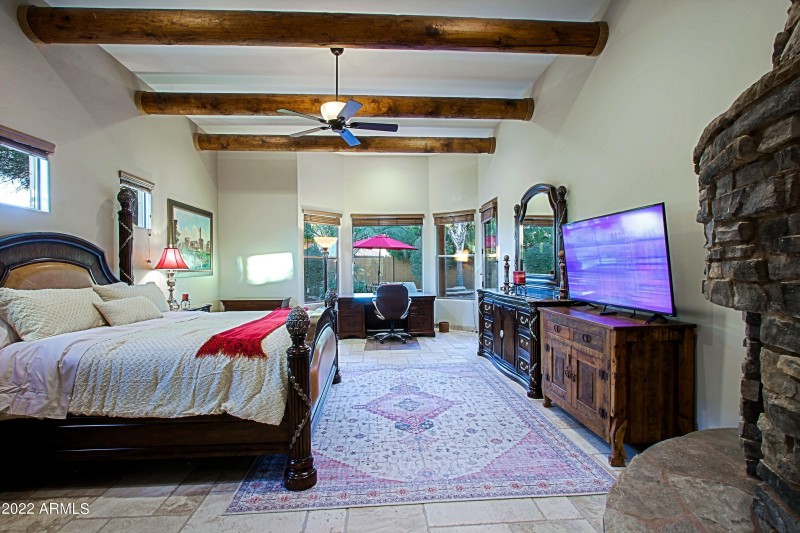 Master Bedroom 6
