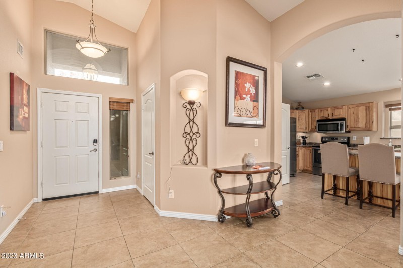 Open Entryway