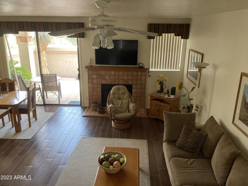 1131_living room