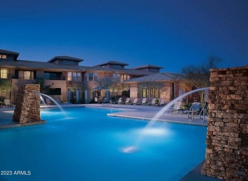 A1- Edge Night Pool