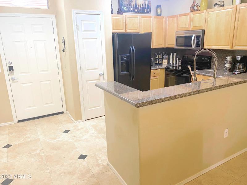 Q- Kitchen 1281