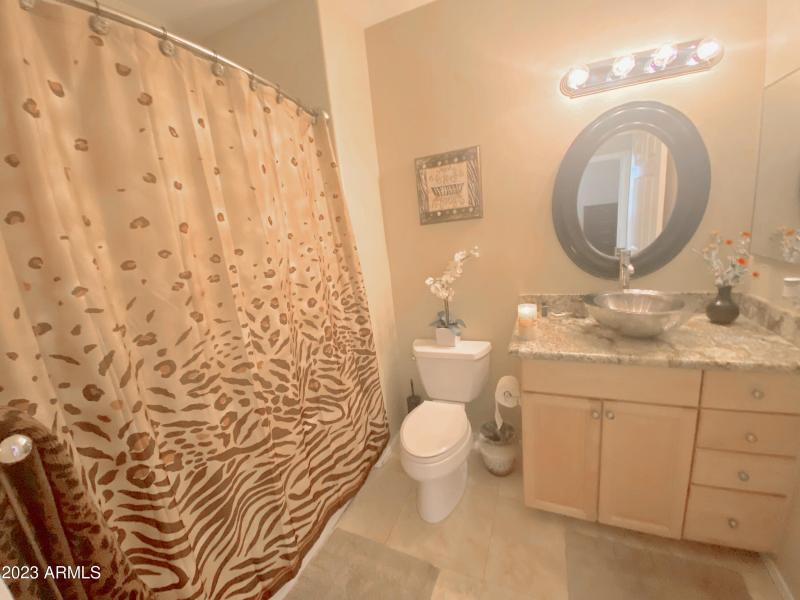 W- Bath 1281