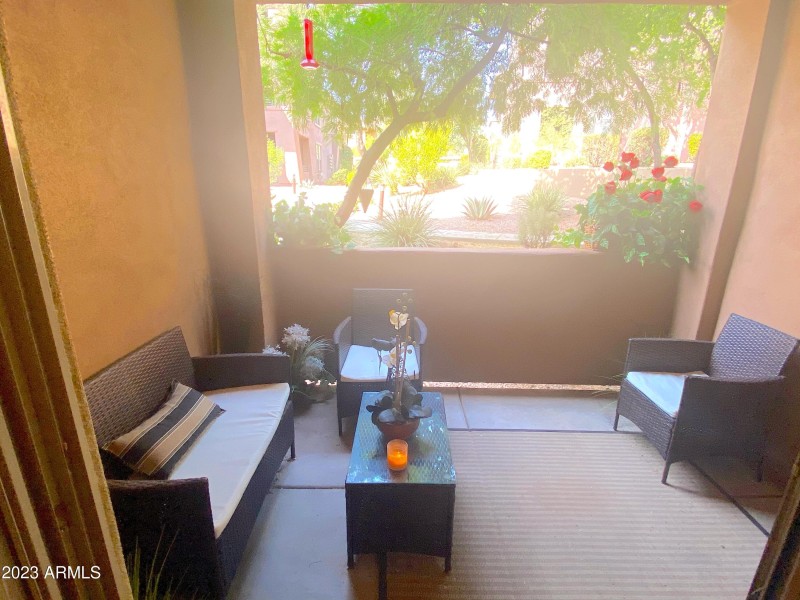 X- Patio 1281