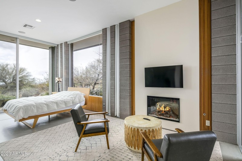 Primary Sitting area