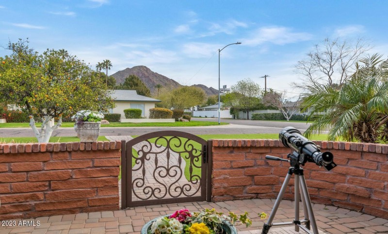 4597 E Calle Ventura-large-009-009-4597