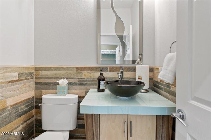 Powder Room