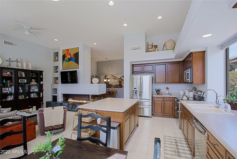 Breakfast Nook and Kitchen 2