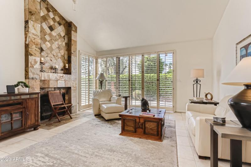 03 Living Room