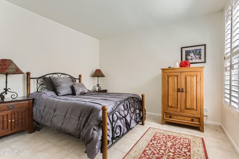 21 Bedroom