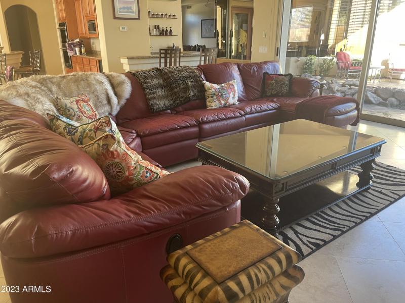 LARGE AREA FOR BIG FURNITURE