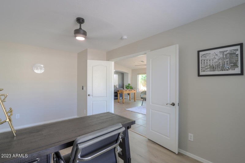 10 View out of Office