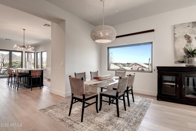 13810 N Woodside Dr (8)