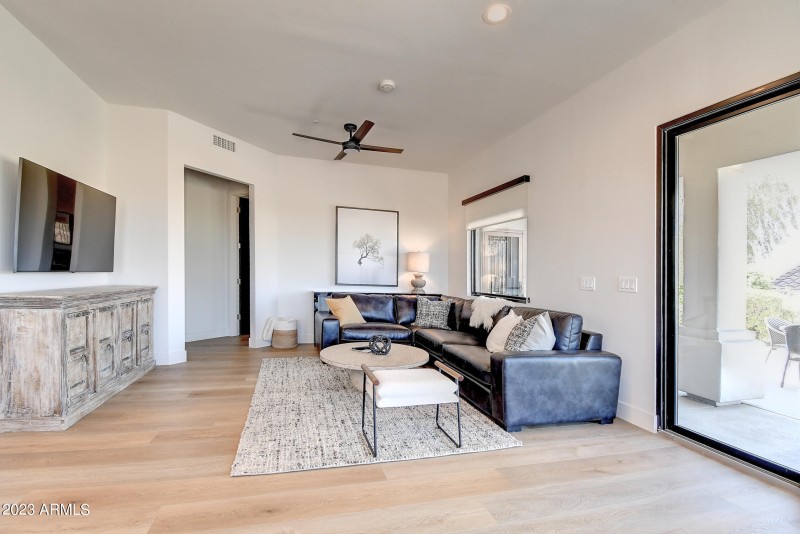 13810 N Woodside Dr (14)