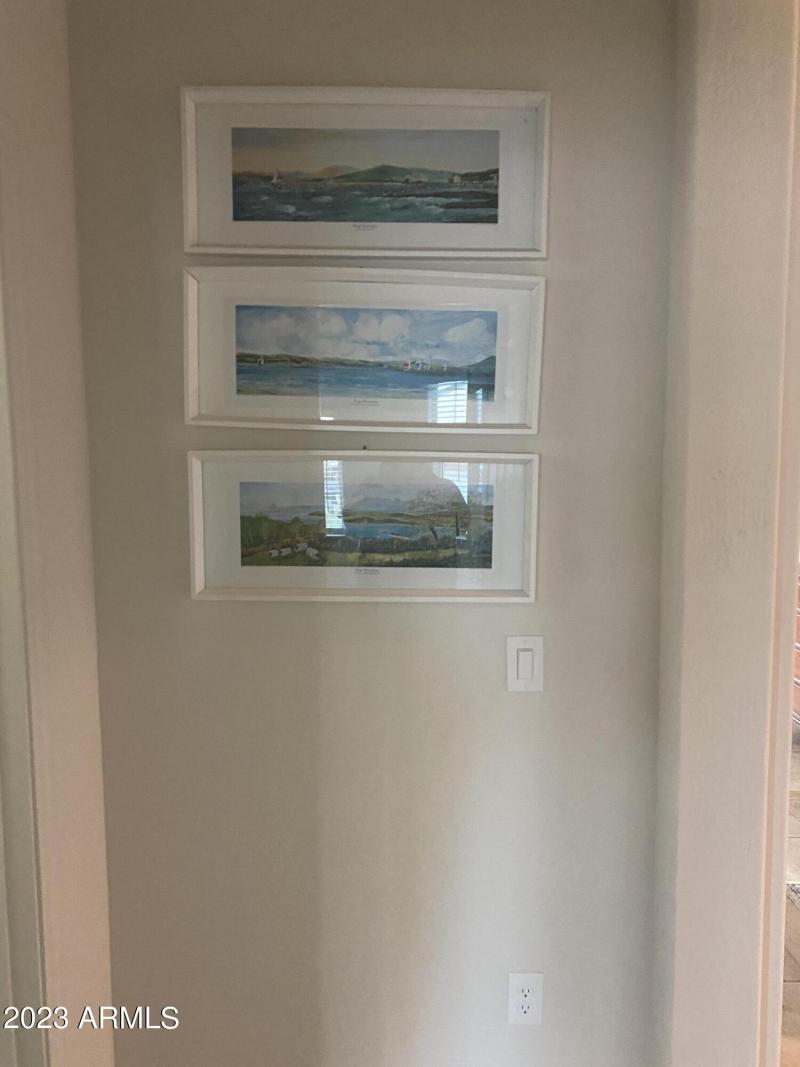 8EA6965B-95AF-410D-AAF2-91CF40CE39DF