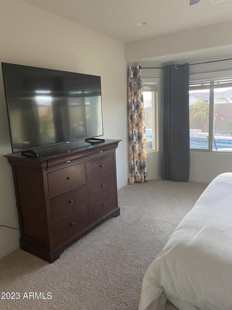 75AC07E6-F018-4FDB-BC95-AFC20FB0E3A7