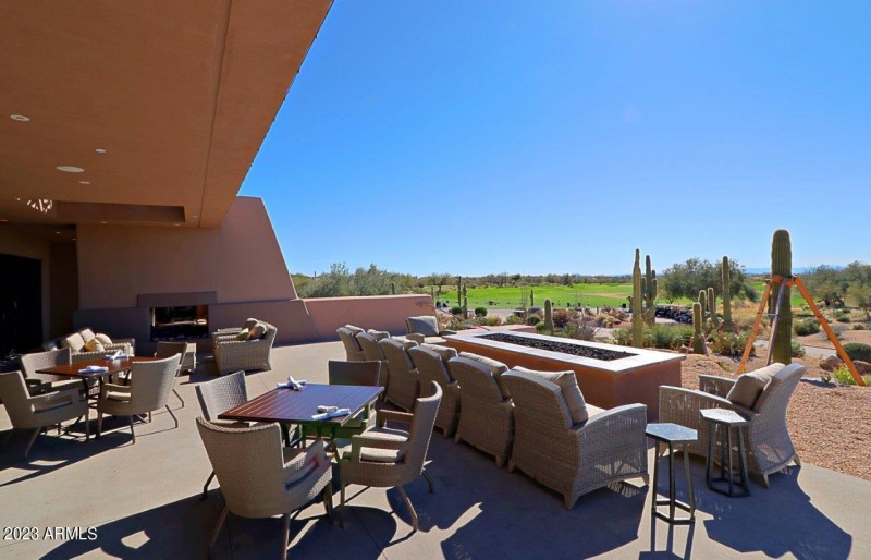 1.8 Dine with a View 4