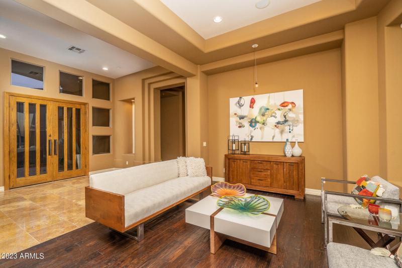 2) FORMAL LIVING