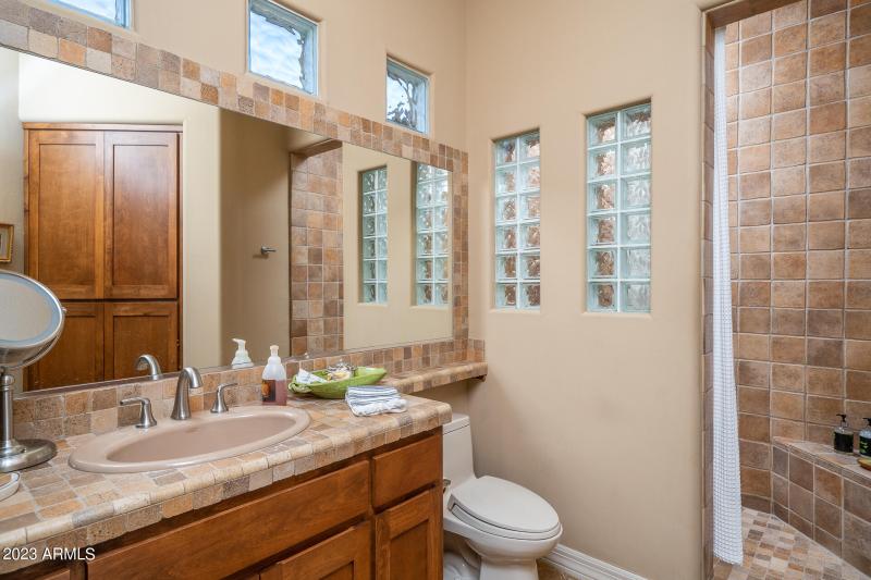 36) BED 3 BATH