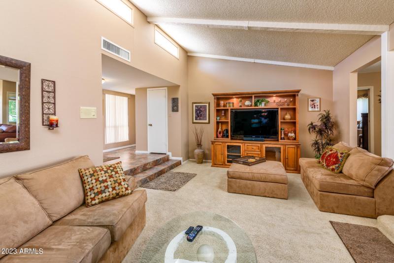 25642 S Brentwood Dr-1860