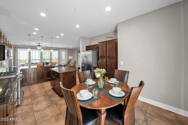 Eat In Kitchen