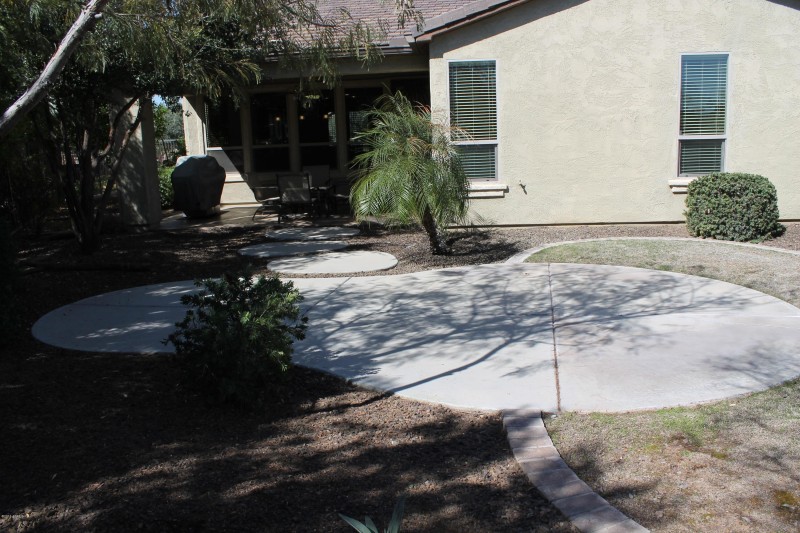 BBQ AVAILABLE ON PATIO