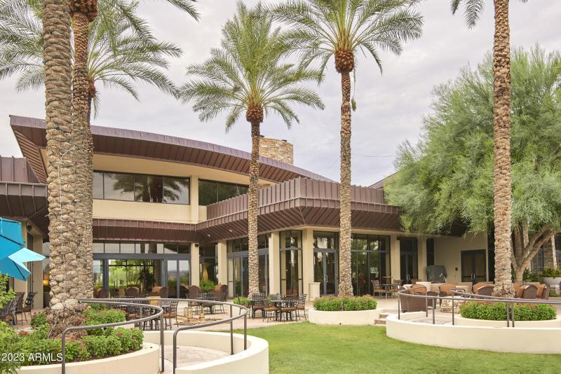 11-HUGE PATIO ON BACK SIDE OF KIVA CLUB